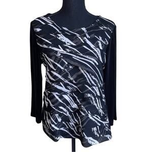 NWT Chicos Travelers Knit Top Womens Size 1 Medium Black/White 3/4 Sleeve